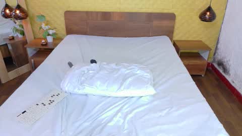 mrs_buttocks online show from 10.23.25