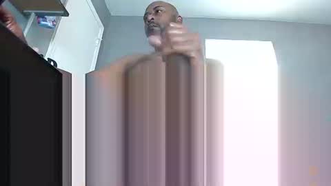 MrShowtime69 online show from 09.10.25