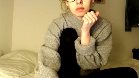 Snapshot of ms__mila chatting on 03.21.26 online show from 03.21.26