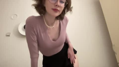 Snapshot of ms_christiana chatting on 05.12.26 ms_christiana online show from 05.12.26