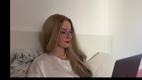 Snapshot of ms_christiana chatting on 07.29.26 ms_christiana online show from 07.29.26