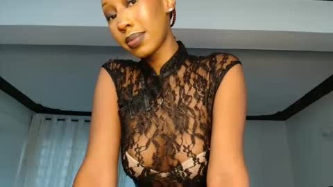 Snapshot of ms_crystal chatting on 11.07.25 ms_crystal online show from 11.07.25