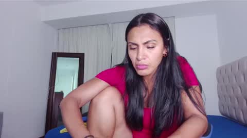 Freya online show from 01.17.25