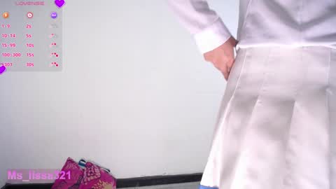 MISS LISSA online show from 01.12.25