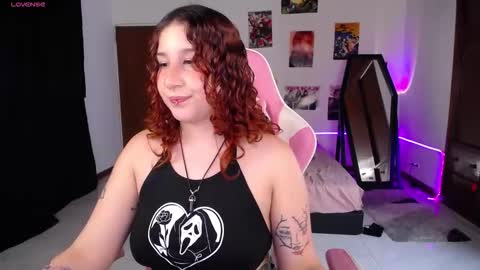 Manuela3 online show from 11.30.25