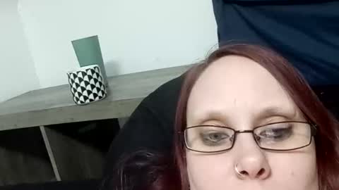 Snapshot of msalls1124 chatting on 02.16.26 melissa online show from 02.16.26