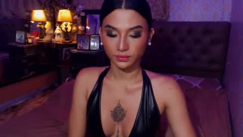 Snapshot of msasianbigcockts chatting on 01.12.25 Thea online show from 01.12.25