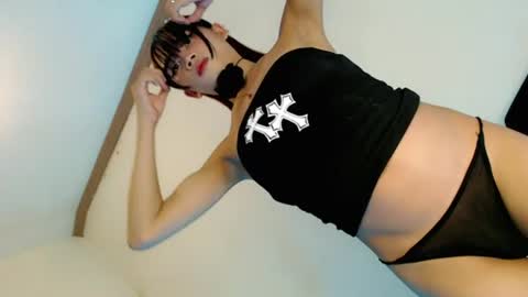 Snapshot of mscherry_ chatting on 06.21.26 mscherry_ online show from 06.21.26