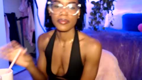 Snapshot of msemonibrown chatting on 07.07.26 CocoSage online show from 07.07.26