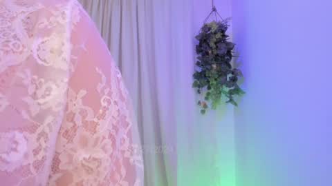 Meg  Vero online show from 01.24.25