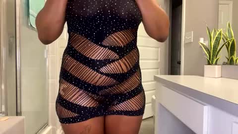 Ms. LOYALTY  online show from 10.02.25