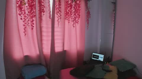 Chloe new account online show from 11.09.25