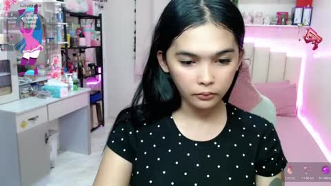 Snapshot of mstefany chatting on 05.21.26 tefany online show from 05.21.26