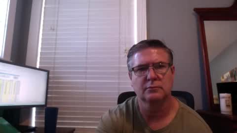 Snapshot of mtbrdr73 chatting on 09.12.25 mtbrdr73 online show from 09.12.25