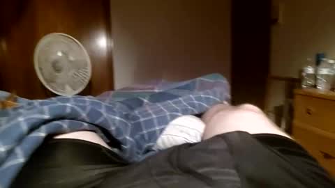 Snapshot of mugglesmuggler chatting on 05.17.26 mugglesmuggler online show from 05.17.26