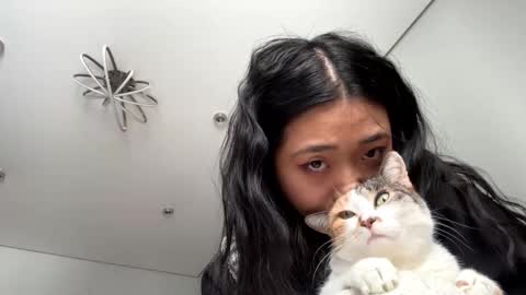 Mia online show from 02.26.26