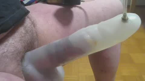 Snapshot of multiplecumandorgasm chatting on 01.17.25 Juicy German Cock online show from 01.17.25