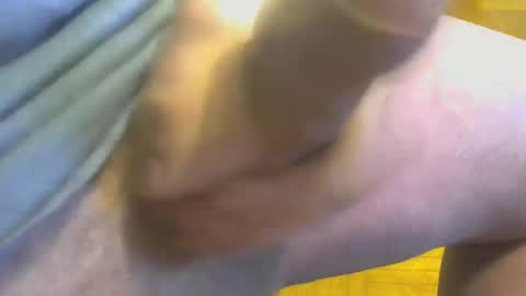 Snapshot of multiplecumandorgasm chatting on 02.28.25 Juicy German Cock online show from 02.28.25