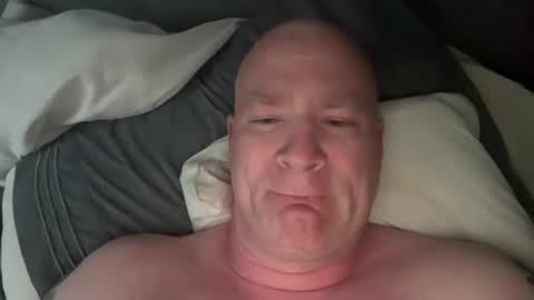 Snapshot of multipopper chatting on 12.25.24 multipopper online show from 12.25.24