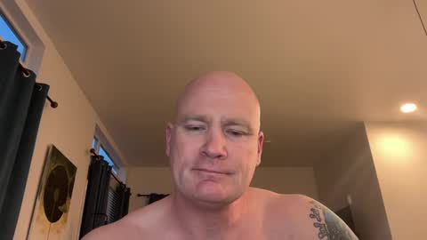 Snapshot of multipopper chatting on 02.08.25 multipopper online show from 02.08.25