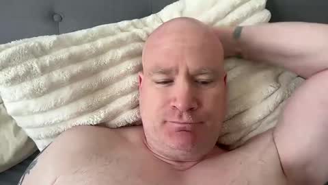 Snapshot of multipopper chatting on 02.09.25 multipopper online show from 02.09.25