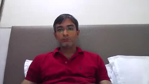 Snapshot of mumbaimonster8inch chatting on 03.13.26 rajesh engineer online show from 03.13.26