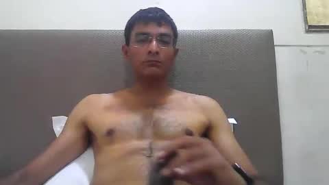 Snapshot of mumbaimonster8inch chatting on 04.09.26 rajesh engineer online show from 04.09.26