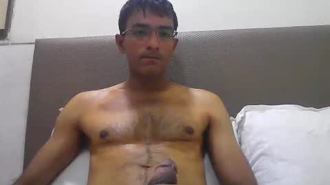 Snapshot of mumbaimonster8inch chatting on 04.10.26 rajesh engineer online show from 04.10.26