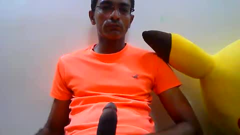Snapshot of mumbaimonster8inch chatting on 04.27.26 rajesh engineer online show from 04.27.26