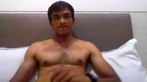 Snapshot of mumbaimonster8inch chatting on 05.30.26 rajesh engineer online show from 05.30.26
