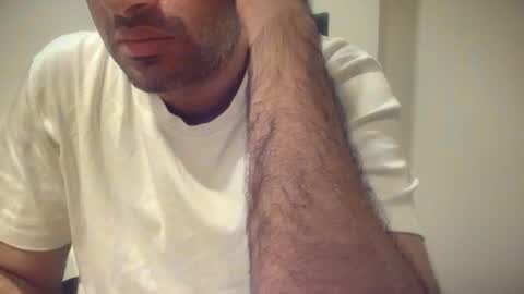 munnabobby2008 online show from 11.27.25