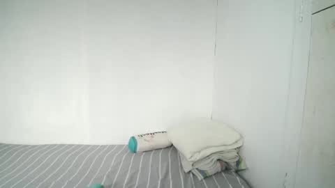 moan yeeka online show from 12.20.24