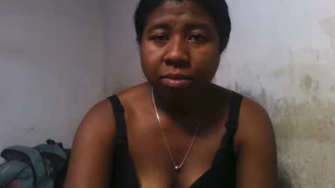 Snapshot of murielleee chatting on 05.15.26 murielleee online show from 05.15.26