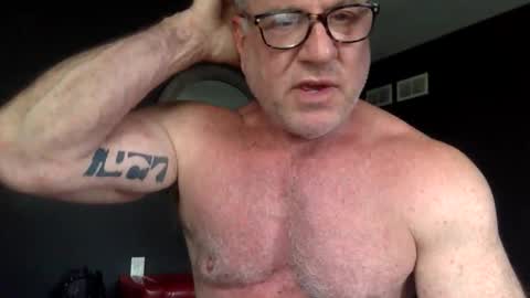 Muscl Dad online show from 06.07.26