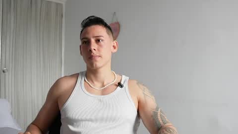 muscle_king_cum online show from 04.17.26