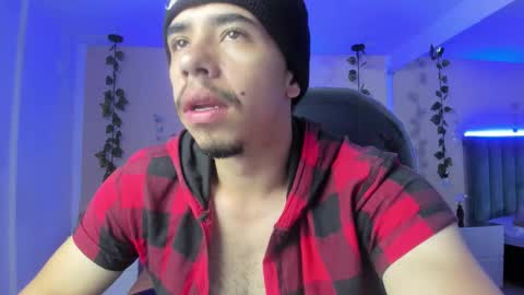 Snapshot of muscle_scott chatting on 01.15.26 muscle scott online show from 01.15.26