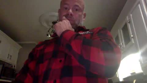 Snapshot of muscledick40 chatting on 02.17.25 muscledick40 online show from 02.17.25