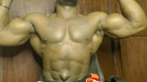 musclegod23 online show from 09.28.25