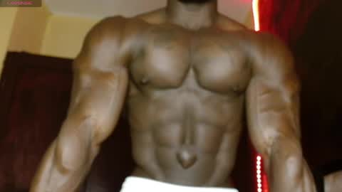 musclegod23 online show from 04.03.26