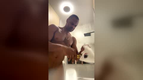 muscleguy6789 online show from 05.28.26