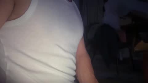 Snapshot of musclehair3 chatting on 04.29.26 musclehair3 online show from 04.29.26