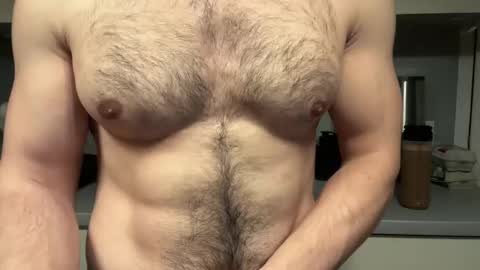 Snapshot of musclehair3 chatting on 05.20.26 musclehair3 online show from 05.20.26