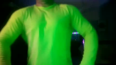 Snapshot of muscles_hulk chatting on 02.06.25 Hulk Muscles - NEW ACCOUNT online show from 02.06.25