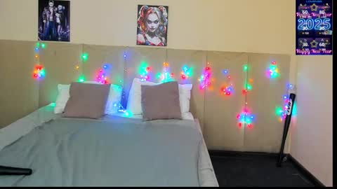 Snapshot of musclexxxbarbie chatting on 02.11.25 Eva online show from 02.11.25