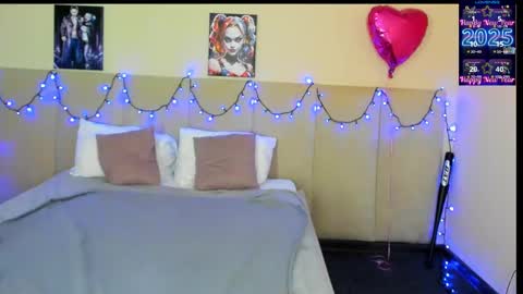 Snapshot of musclexxxbarbie chatting on 02.22.25 Eva online show from 02.22.25