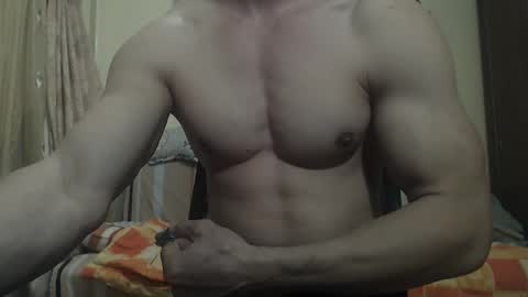Snapshot of musculargod chatting on 02.04.25 SexyMuscled online show from 02.04.25