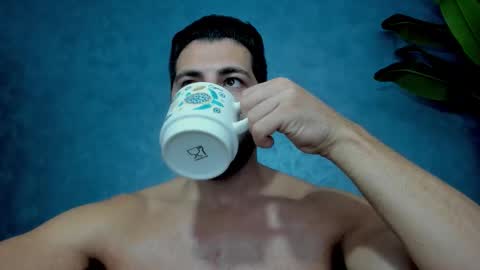 muscularmaster onlyfans online show from 10.05.25