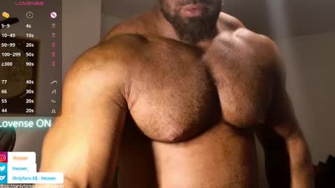Snapshot of musculusx chatting on 04.30.26 Musculus online show from 04.30.26