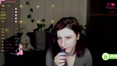 Snapshot of muse_kitty_jenia chatting on 03.04.25 Jenya online show from 03.04.25