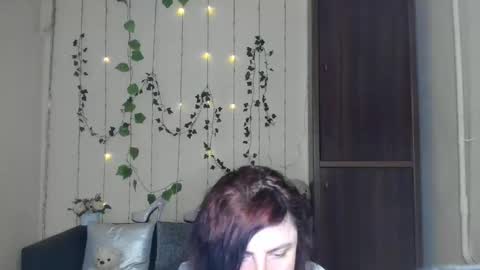 Jeneva online show from 05.12.26